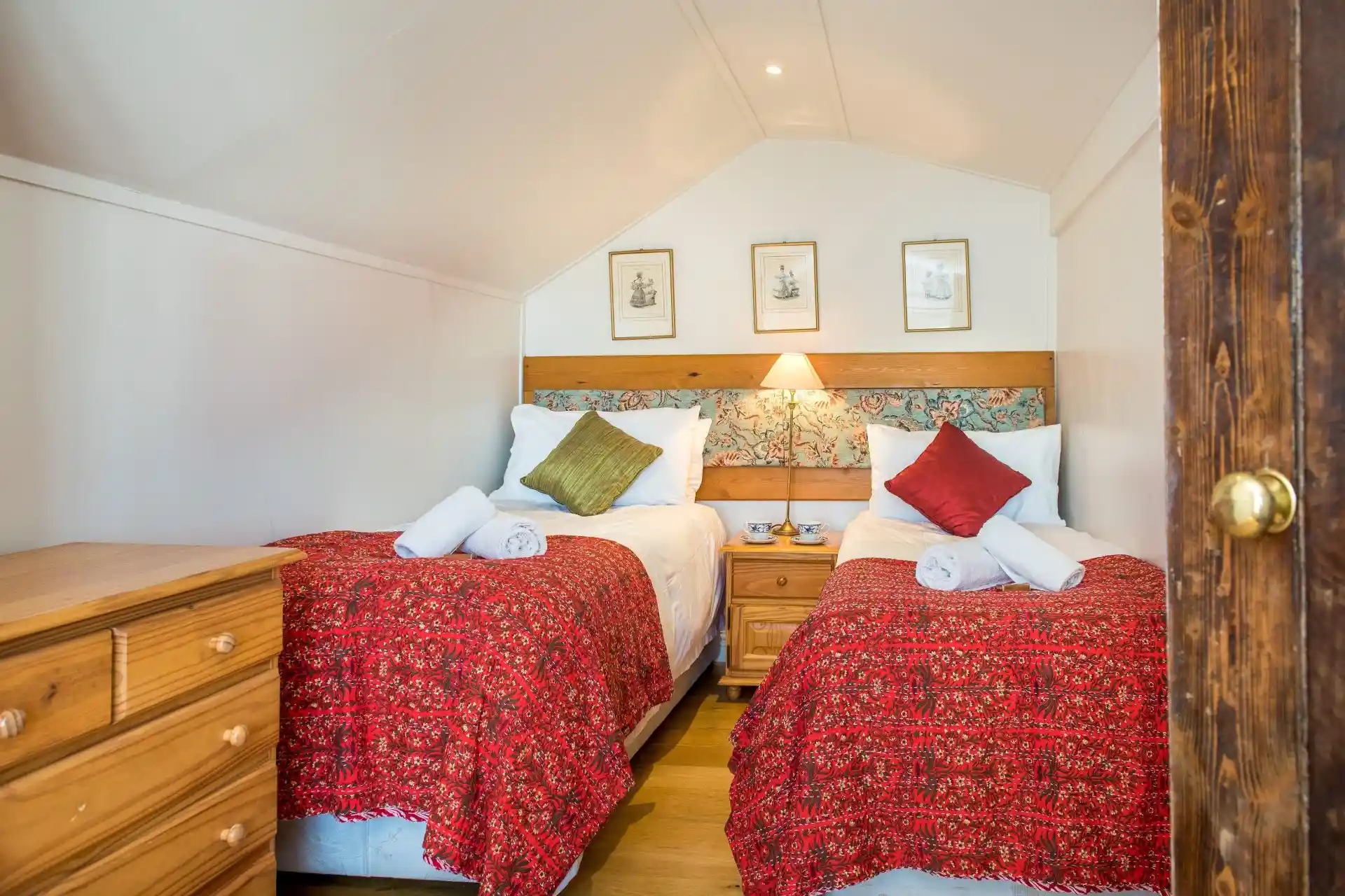 grenville-holiday-cottage-cornwall-2
