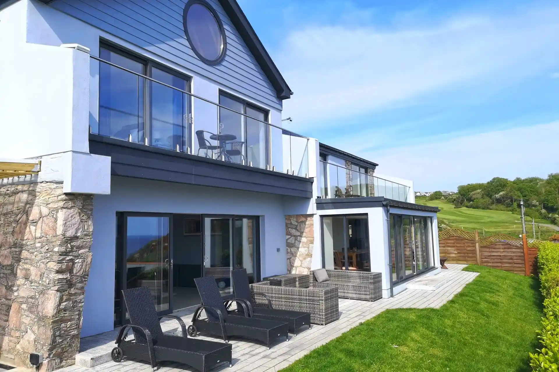 thanckes-house-holiday-cottage-cornwall-1